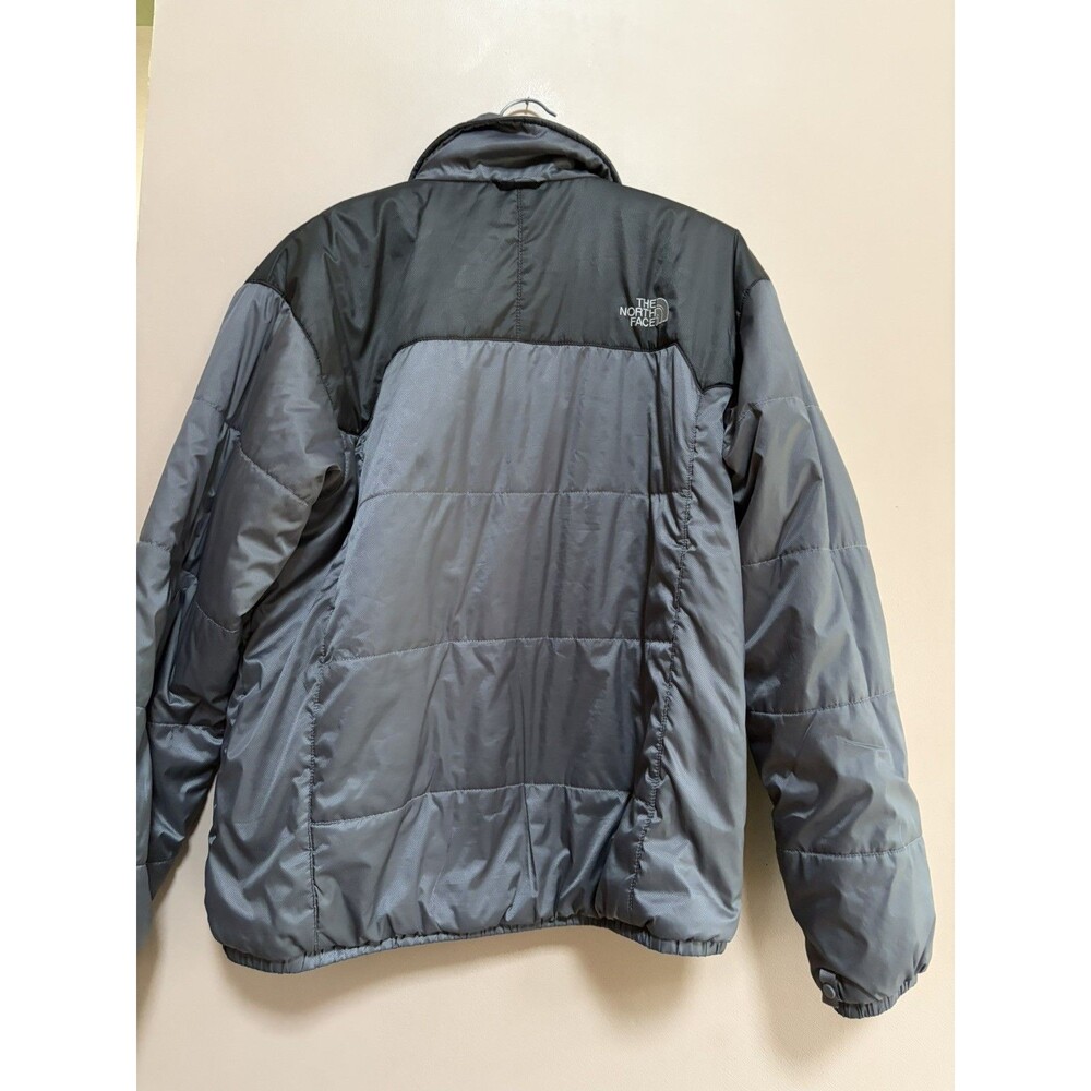 The North Face Men's Two Tone Gray Quilted Puffer Jacket Size Medium Winter Snow - Picture 8 of 10
